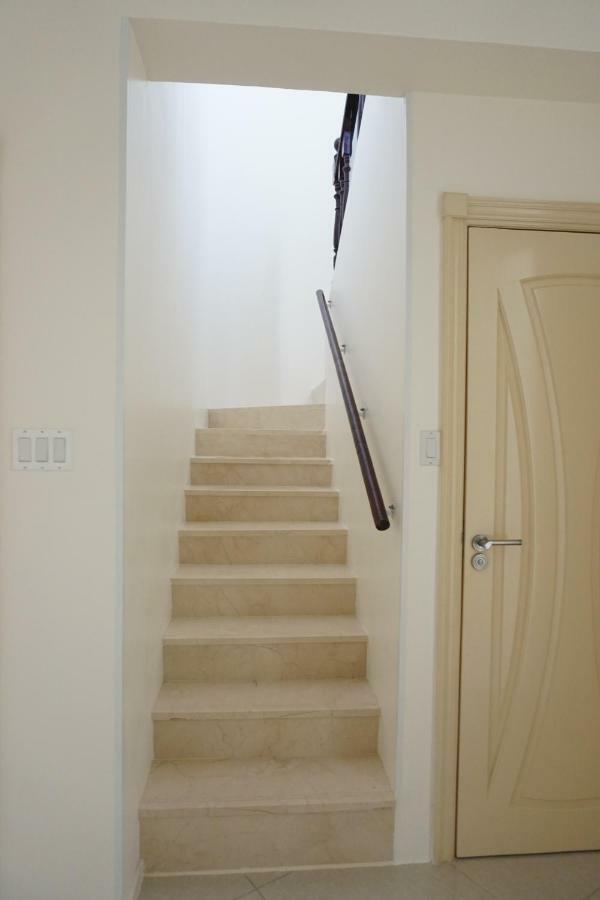 Self Contained Apartment With Private Kitchen Higher Heights, Barbados Christ Church Kültér fotó